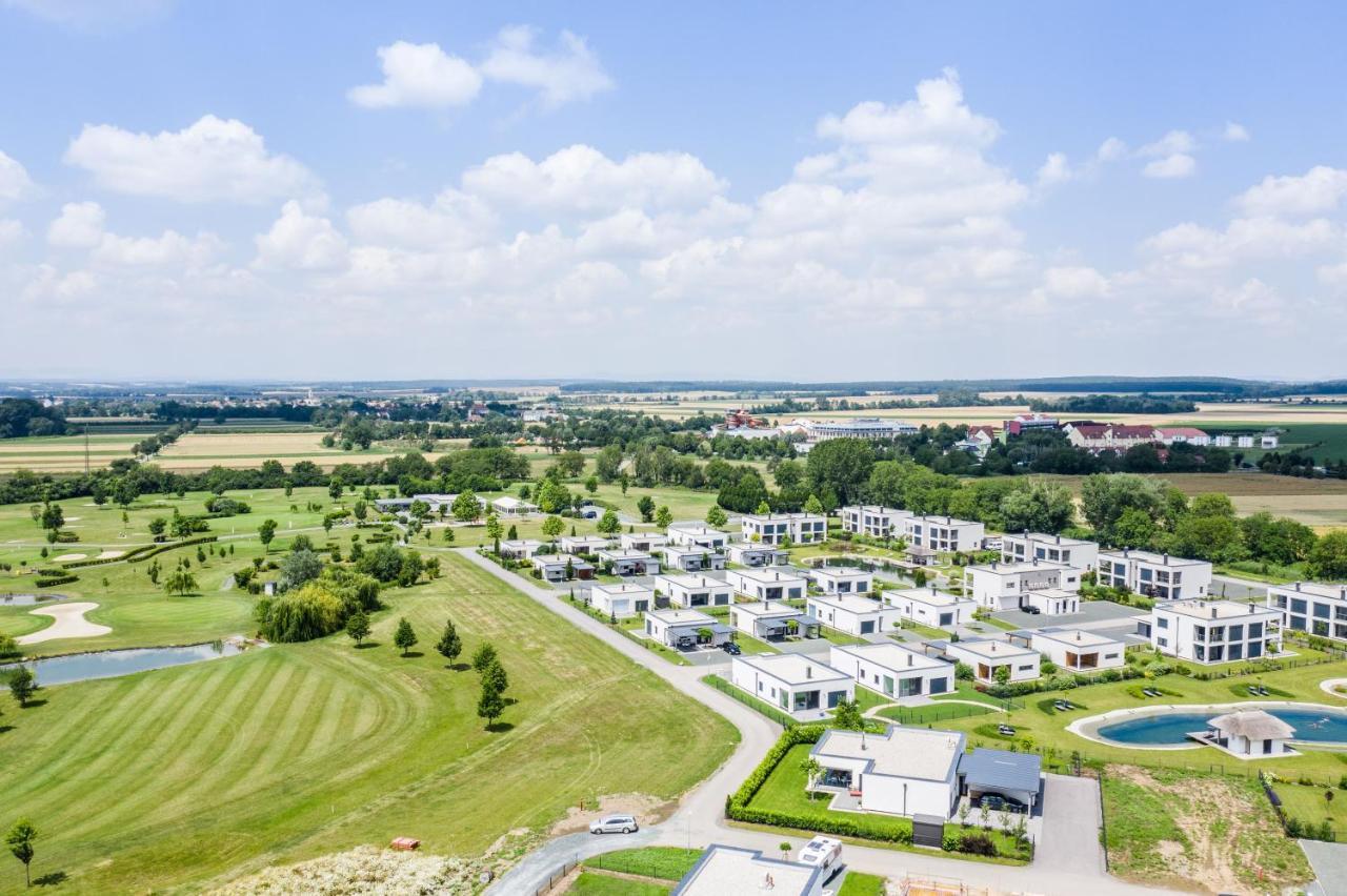 Appartements Thermen-Golfresort Pannonia Zsira Bagian luar foto